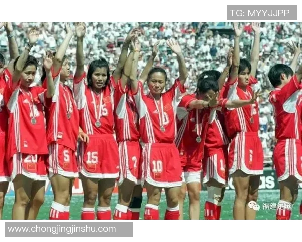 女足球星转型教练之路揭秘 视频记录传奇人物成长与挑战